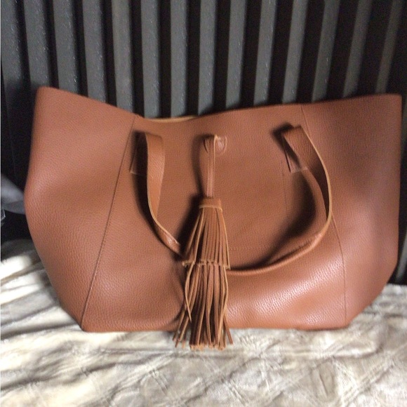 Large  Vegan Leather Tote Bag By Tanger Fuax Leather Tassels - Picture 1 of 4